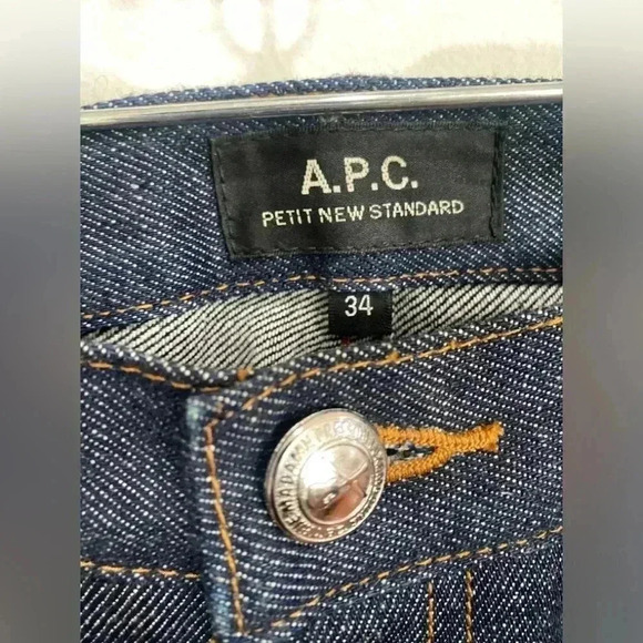 Men's Classic Blue Jeans - Picture 8 of 13